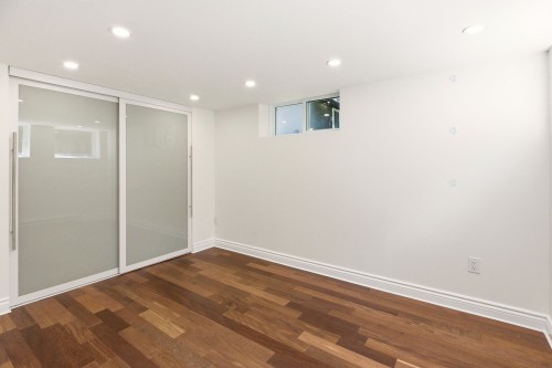Chambre à coucher - 35 Rue Dufferin, Hampstead, QC - Indoor Photo Showing Other Room