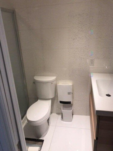 Bathroom - 6845 Rue Louis-Dupire, Montréal (Mercier/Hochelaga-Maisonneuve), QC - Indoor Photo Showing Bathroom