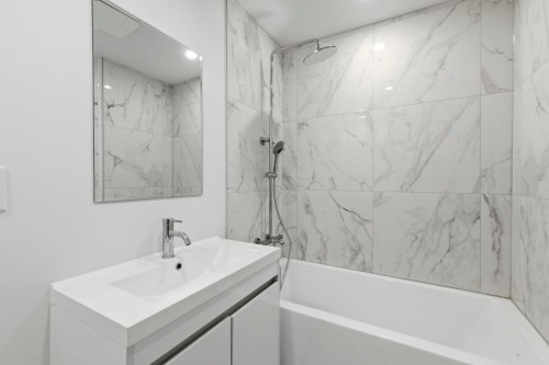 Salle de bains - 11131  - 11133 Av. L'Archevêque, Montréal (Montréal-Nord), QC - Indoor Photo Showing Bathroom