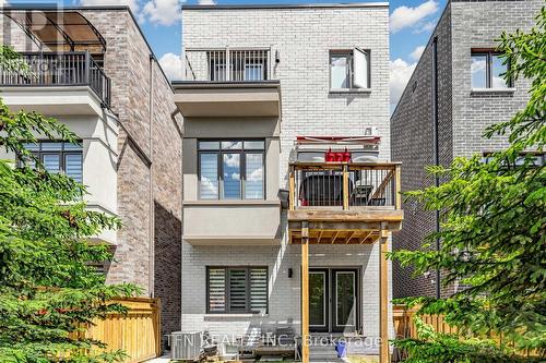 30 Hesperus Road, Vaughan, ON - Outdoor