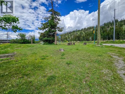 7567 & 7575 Main Street W, Radium Hot Springs, BC 