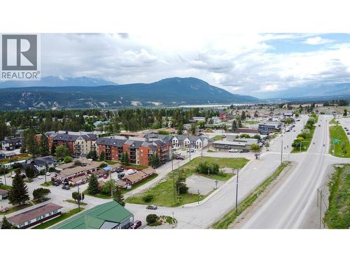 7567 & 7575 Main Street W, Radium Hot Springs, BC 