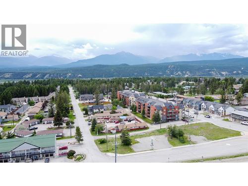 7567 & 7575 Main Street W, Radium Hot Springs, BC 