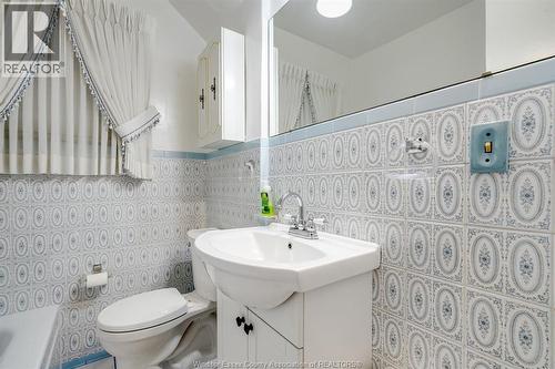 2279 Lillian Avenue, Windsor, ON 