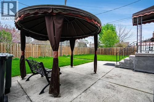 2279 Lillian Avenue, Windsor, ON 