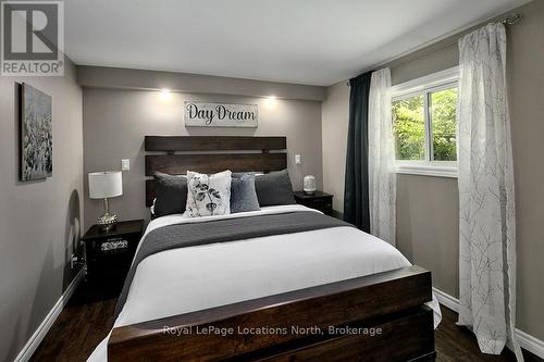 486056 Grey Road 30, Grey Highlands, ON - Indoor Photo Showing Bedroom