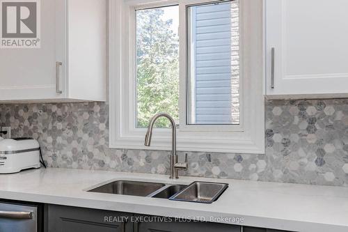 12 Maidstone Crescent, Brampton, ON 