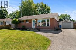 67 Danforth AVENUE Leamington, ON N8H 2P8
