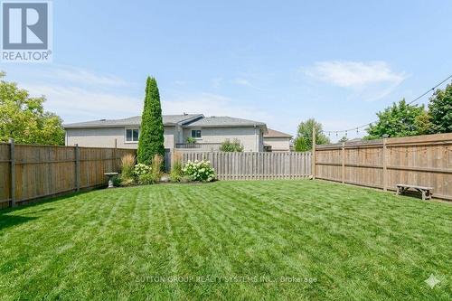 19 Lorraine Drive, Cambridge, ON 