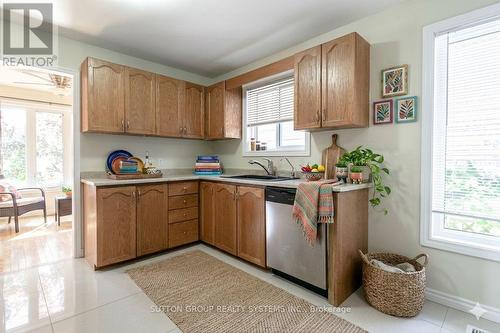 19 Lorraine Drive, Cambridge, ON 