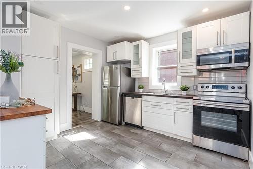 40 Woodland Avenue, Kitchener, ON 