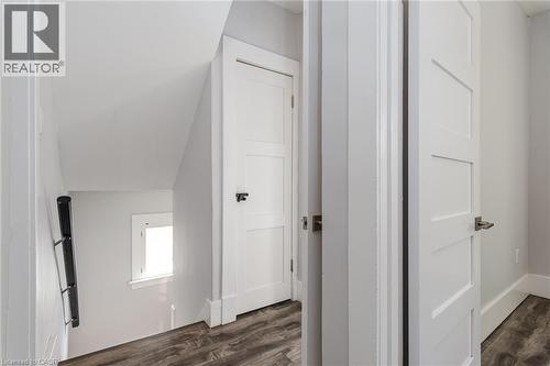 40 Woodland Avenue, Kitchener, ON 
