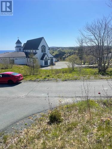 2 Moore'S Valley Road, Torbay, NL 