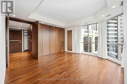 701 - 3 MCALPINE STREET Toronto, ON M5R 3T5