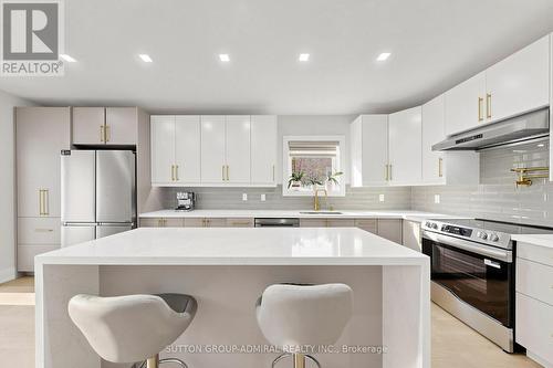 50 Springer Drive, Richmond Hill, ON 