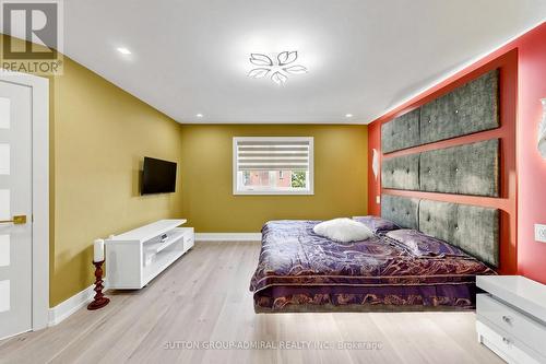 50 Springer Drive, Richmond Hill, ON 