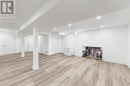 50 Springer Drive, Richmond Hill, ON 