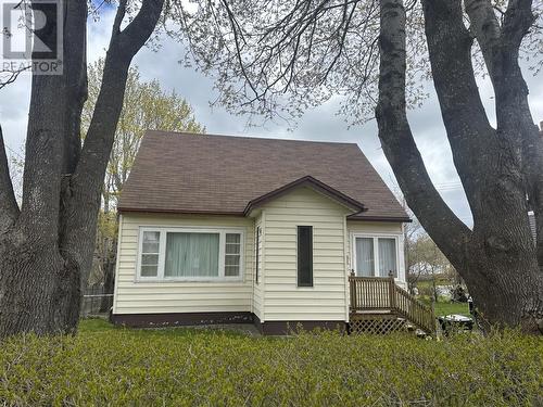 27 Guy Street  St. John's, NL A1B 1P7