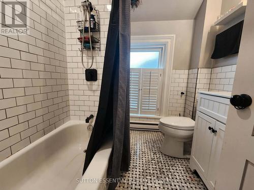 47 Pearl Street E, Brockville, ON 