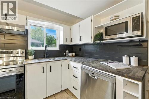 236 Cope Street, Hamilton, ON - Indoor Photo Showing Kitchen