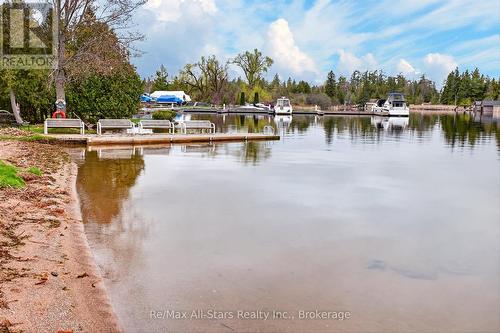 2 Elder Street, Kawartha Lakes (Fenelon), ON 
