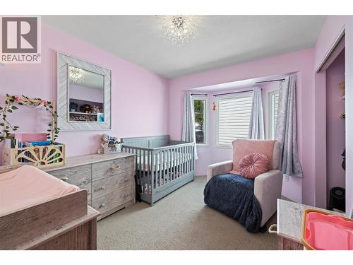 2387 Campbell Road, West Kelowna, BC - Indoor Photo Showing Bedroom