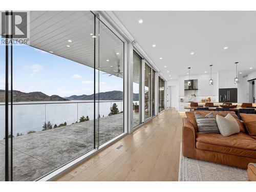 Automated, motorized blinds throughout - 5835 Vicary Road, Peachland, BC 