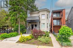 2 - 56 WRIGHT AVENUE Toronto, ON M6R 1K8