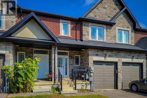 9 Callon Drive, Hamilton (Meadowlands), ON 