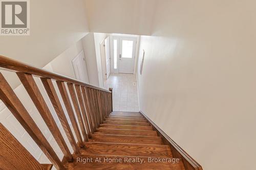 9 Callon Drive, Hamilton (Meadowlands), ON 