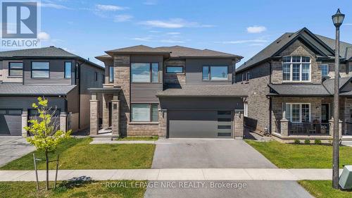 12 SWAN AVENUE  Pelham (Fonthill), ON L0S 1E6