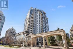 2002 - 2 REAN DRIVE Toronto, ON M2K 3B8