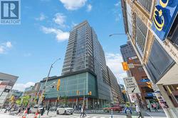 2110 - 324 LAURIER AVENUE W  Ottawa, ON K1P 0A4