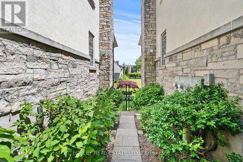10 - 222 Ricardo Street, Niagara-On-The-Lake (Town), ON 