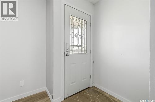 28 Cameron Crescent, Regina, SK 