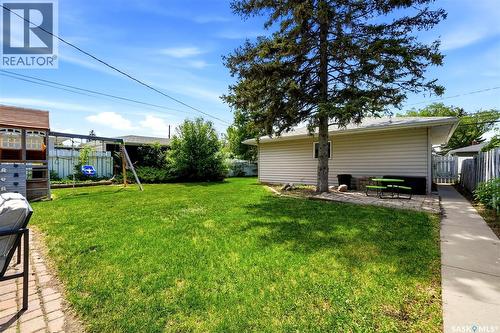 28 Cameron Crescent, Regina, SK 
