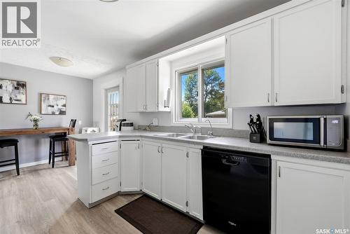 28 Cameron Crescent, Regina, SK 