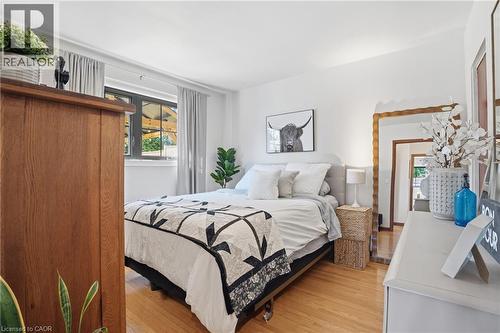 6 Mccammon Street, Paris, ON 