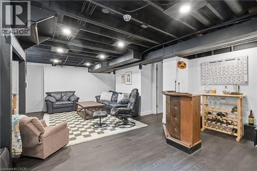 6 Mccammon Street, Paris, ON 