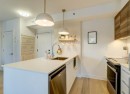 Cuisine - 519-64 Ch. St-François-Xavier, Candiac, QC  - Indoor Photo Showing Kitchen With Upgraded Kitchen 
