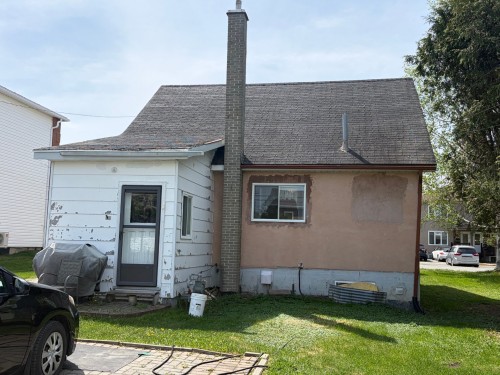 Back of Structure - 209 Av. Champlain, Rouyn-Noranda, QC - Outdoor