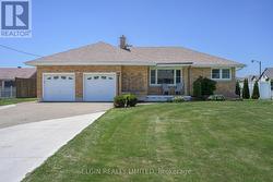 2 LYNDALE AVENUE Central Elgin, ON N5R 1C4