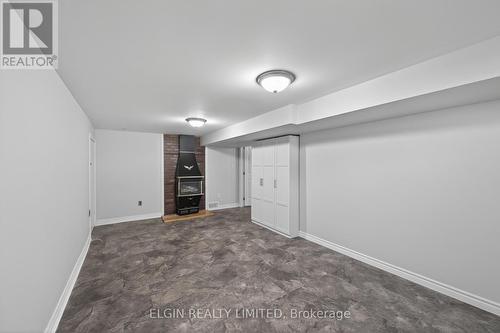 2 Lyndale Avenue, Central Elgin, ON 