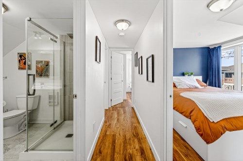 Corridor - 347 Av. St-Jacques, Donnacona, QC - Indoor Photo Showing Bedroom