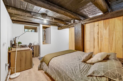 Boudoir - 347 Av. St-Jacques, Donnacona, QC - Indoor Photo Showing Basement