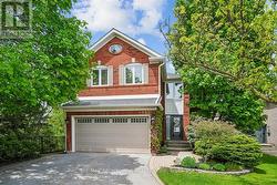1053 OLD OAK DRIVE Oakville, ON L6M 3K5