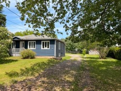 1070 Boul. de l'Ange-Gardien N.  L'Assomption, QC J5W 1N6