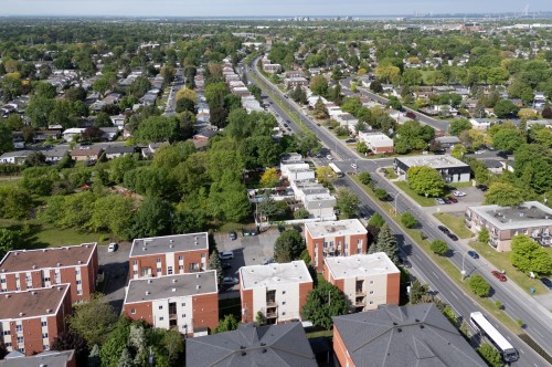 Photo aérienne - E-5377 Boul. Milan, Brossard, QC - Outdoor With View
