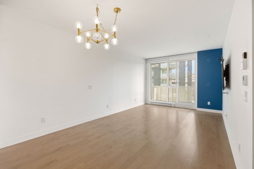 Salon - 316-4959 Rue Jean-Talon O., Montréal (Côte-Des-Neiges/Notre-Dame-De-Grâce), QC - Indoor Photo Showing Other Room