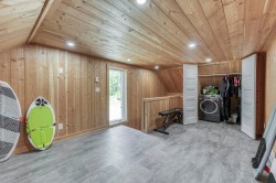 Garage - 